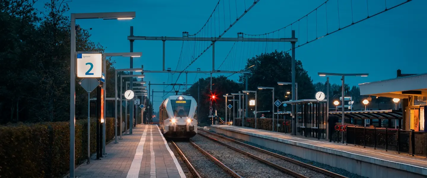 Smart Lighting for Train Stations & Railway Yards - Zoetermeer Oost